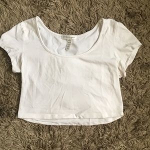 White croptop